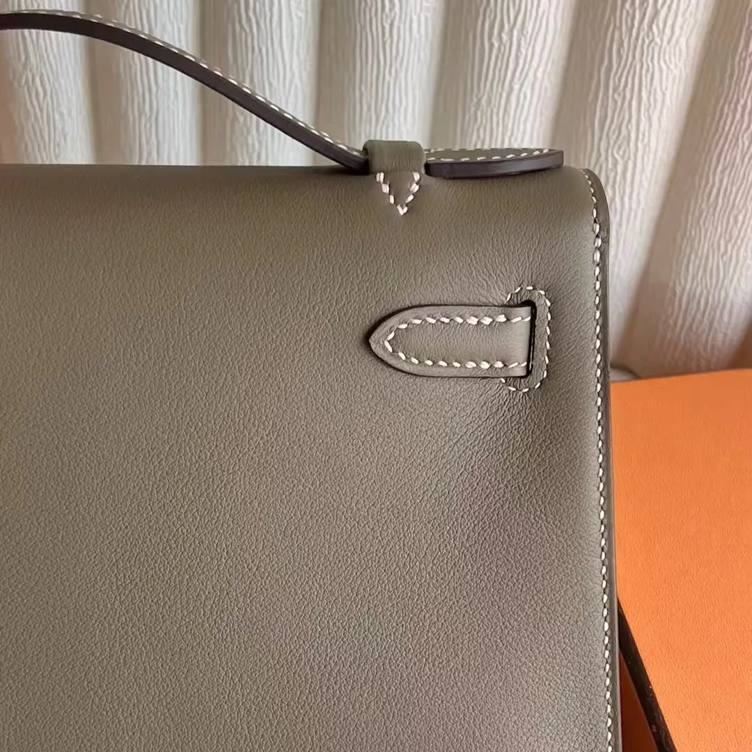 Kelly Pochette 22