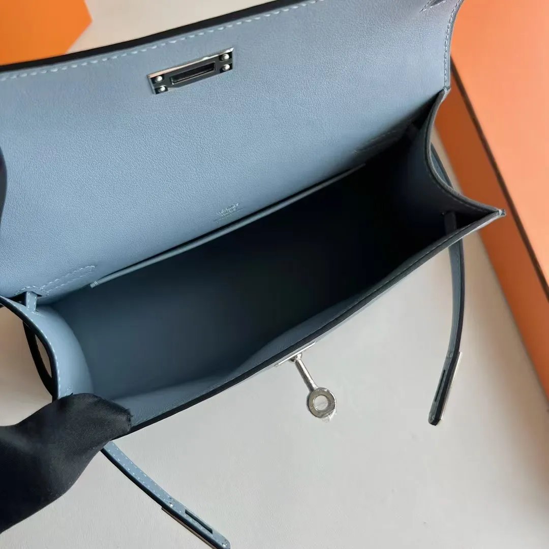 Kelly Pochette 22