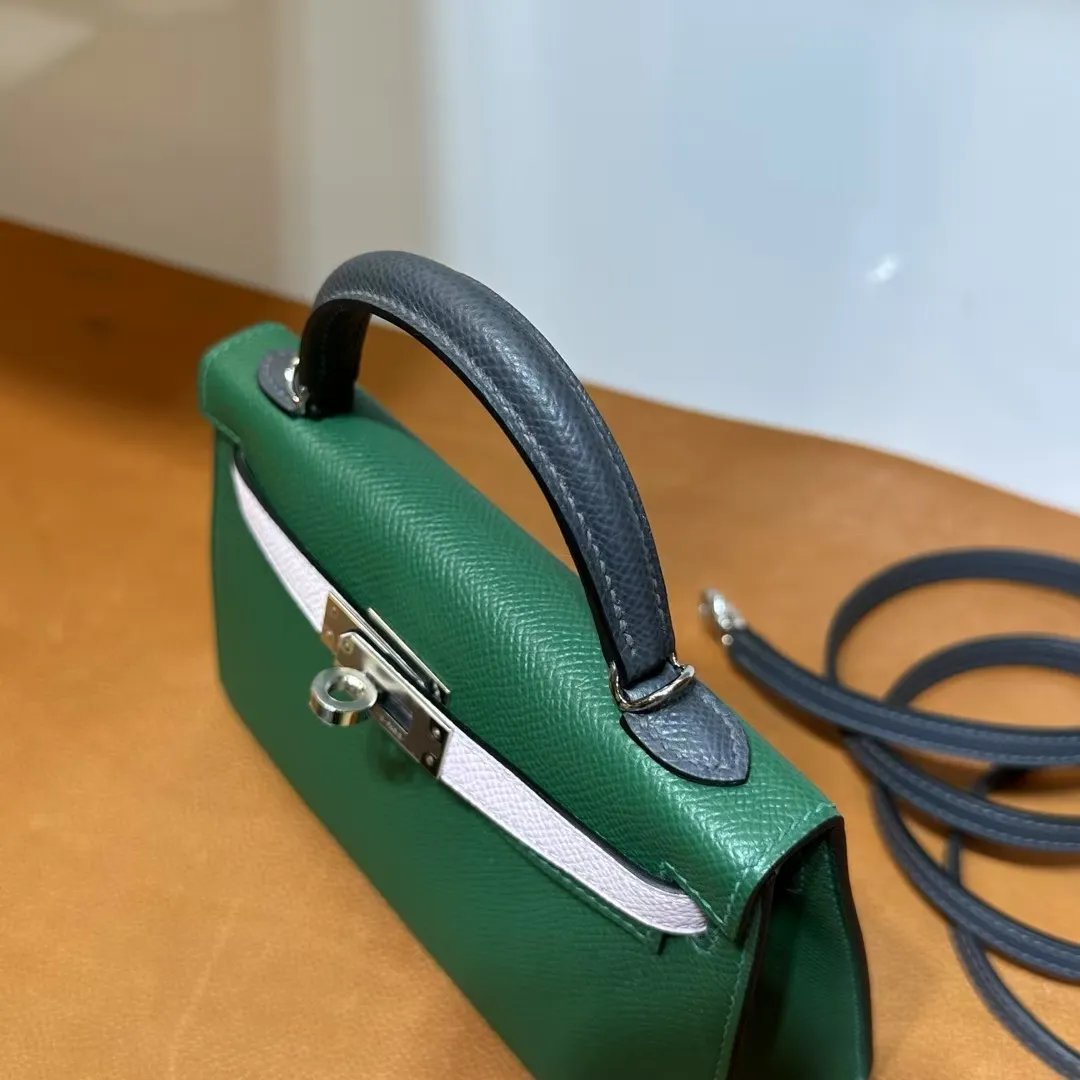 Mini Kelly 19