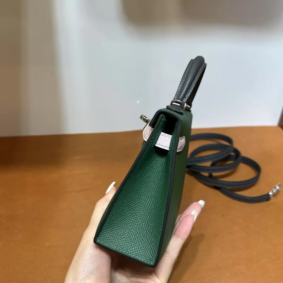 Mini Kelly 19