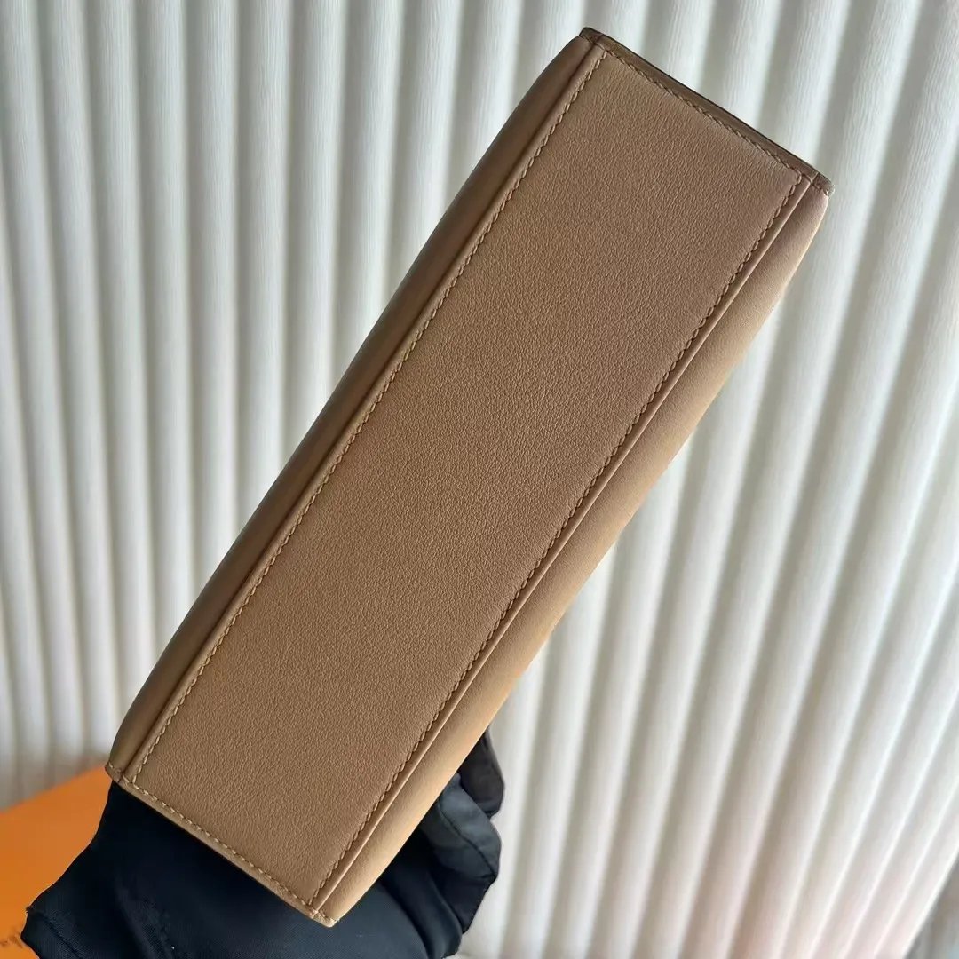 Kelly Pochette 22