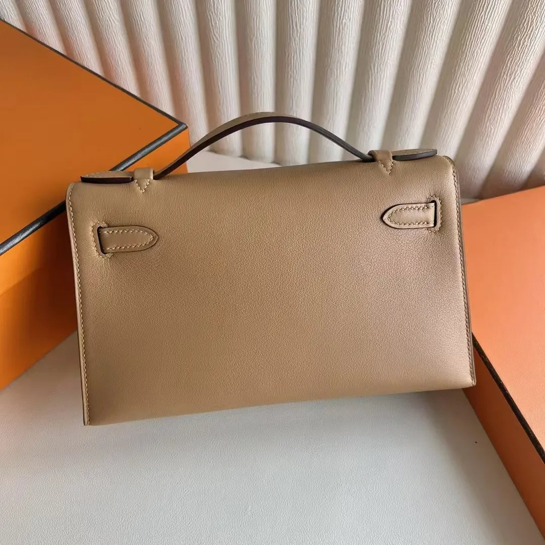 Kelly Pochette 22