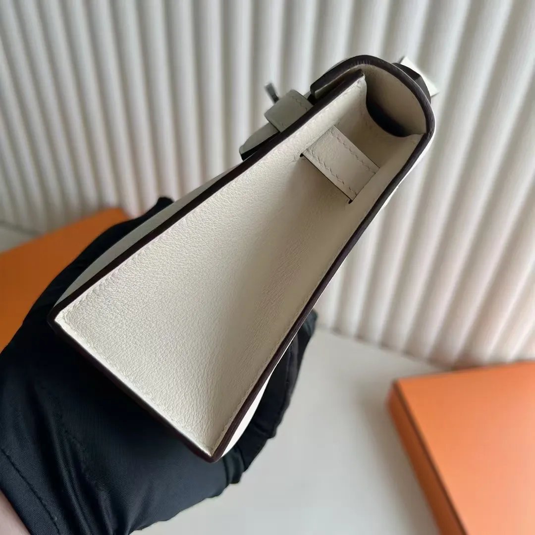Kelly Pochette 22