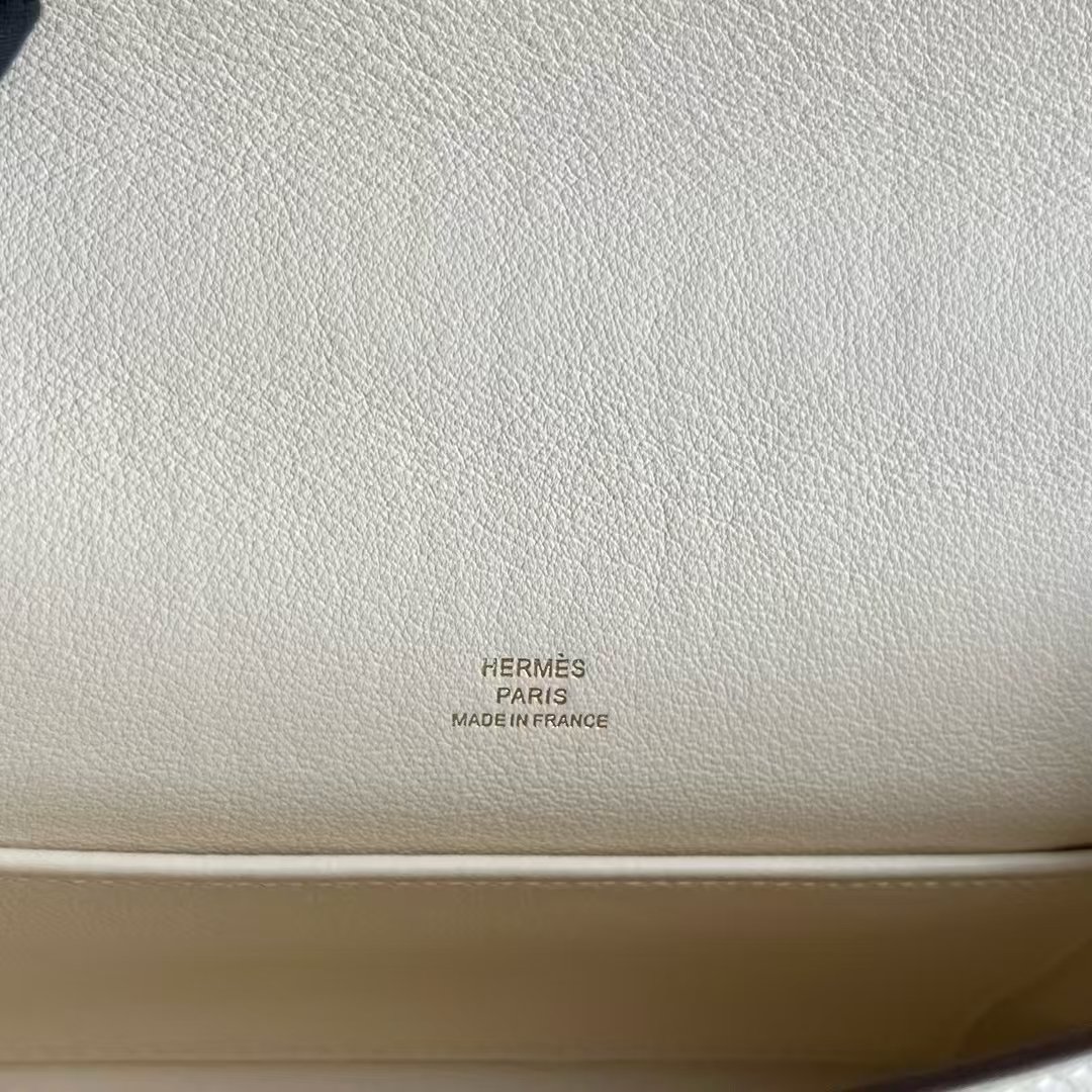 Kelly Pochette 22
