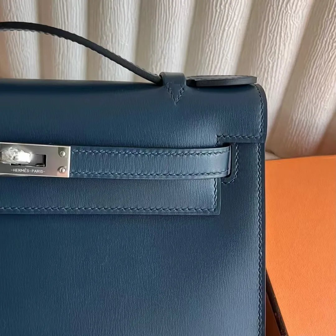Kelly Pochette 22