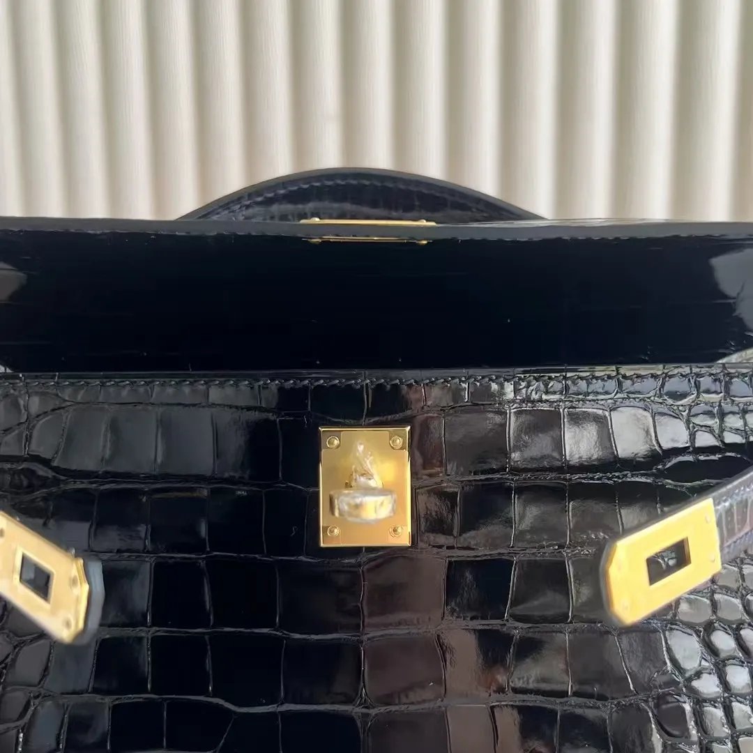 Kelly Pochette 22