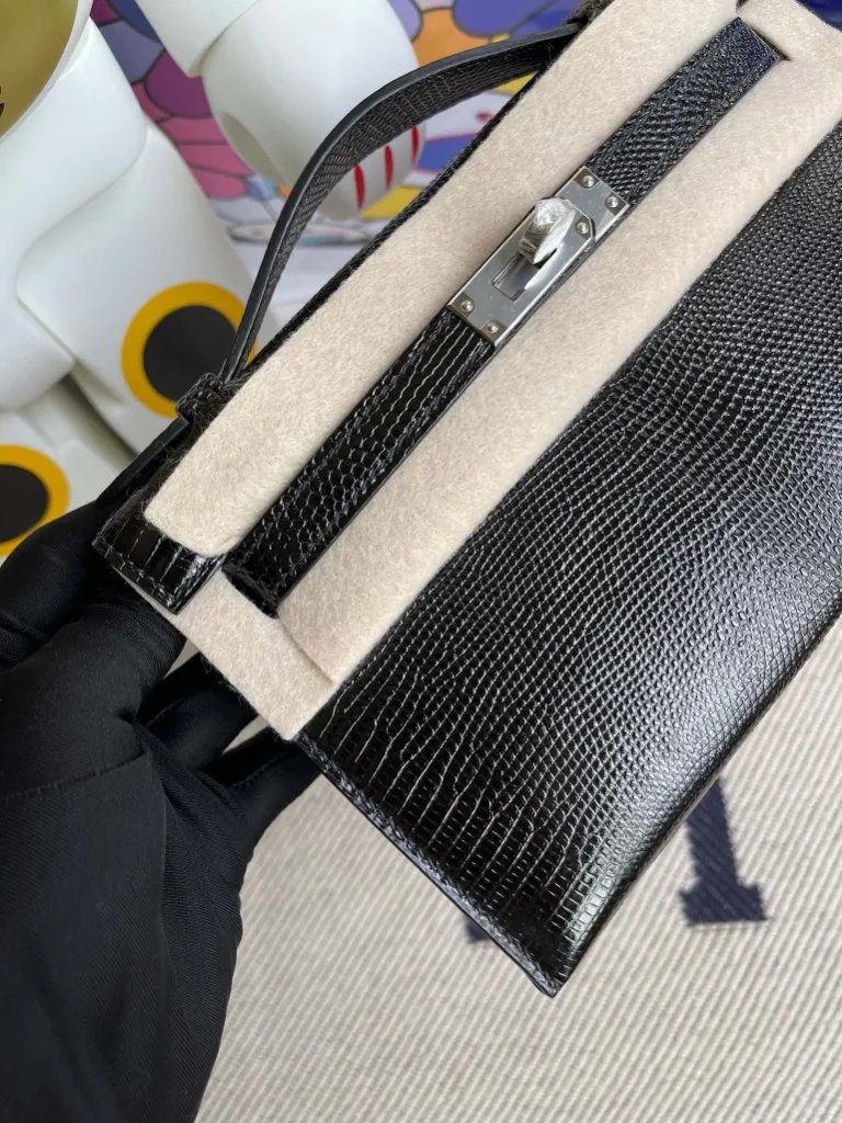 Kelly Pochette 22