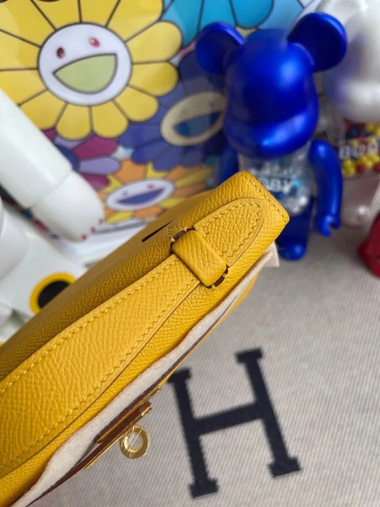 Kelly Pochette 22