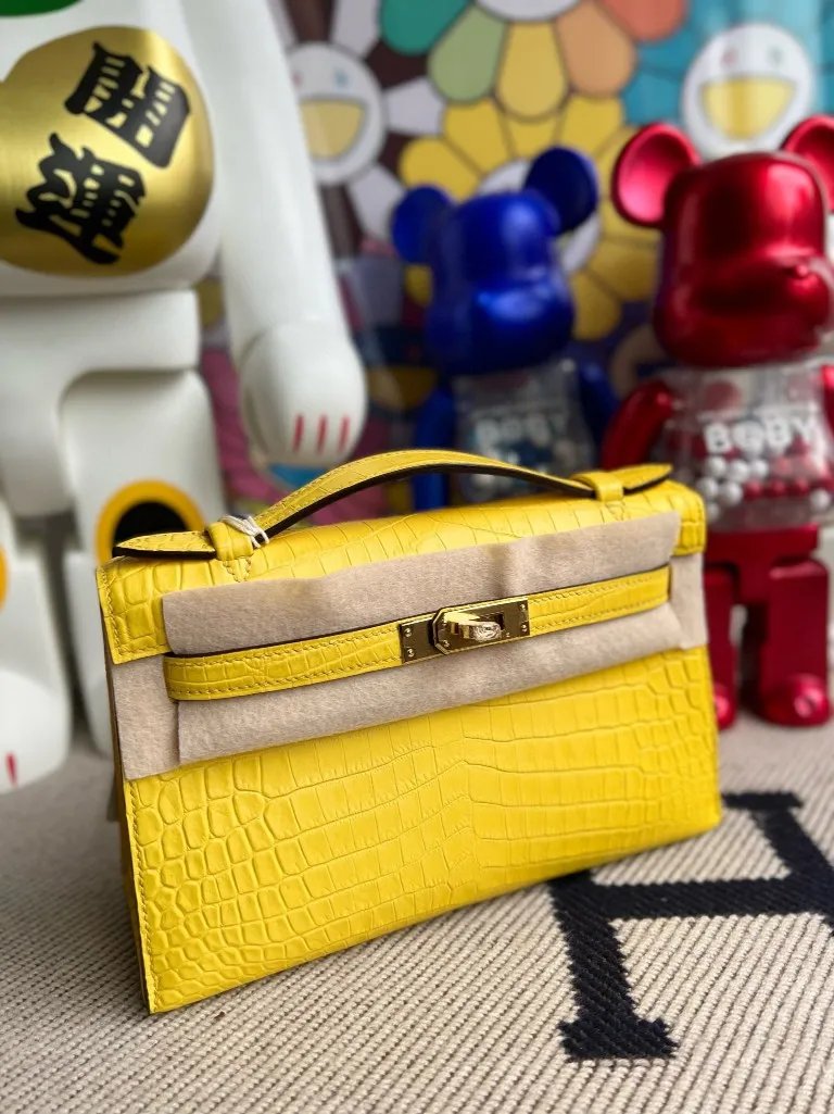 Kelly Pochette 22