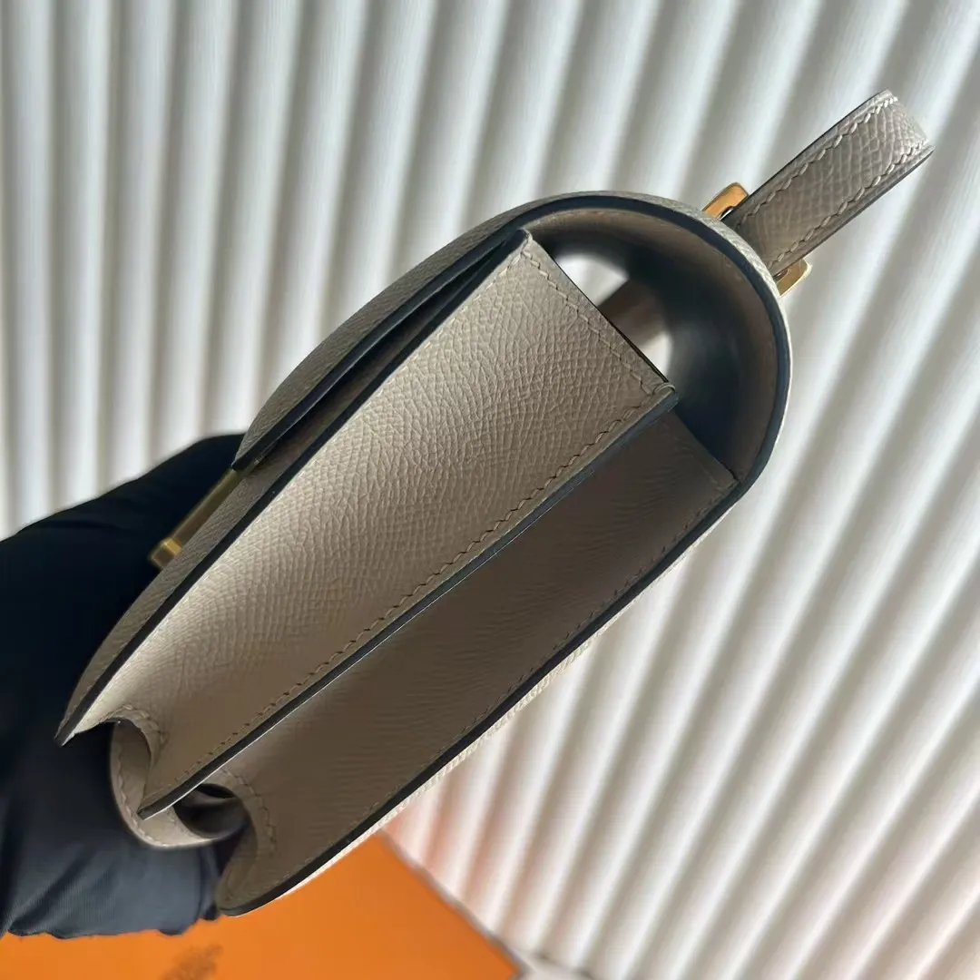 Constance 18