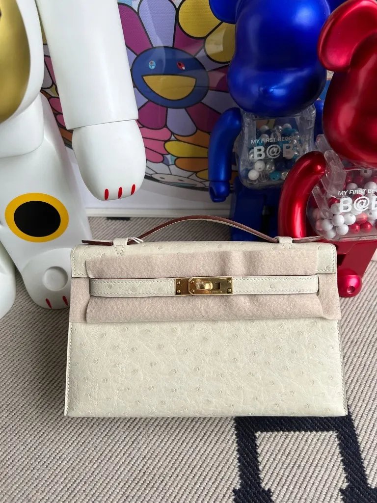 Kelly Pochette
