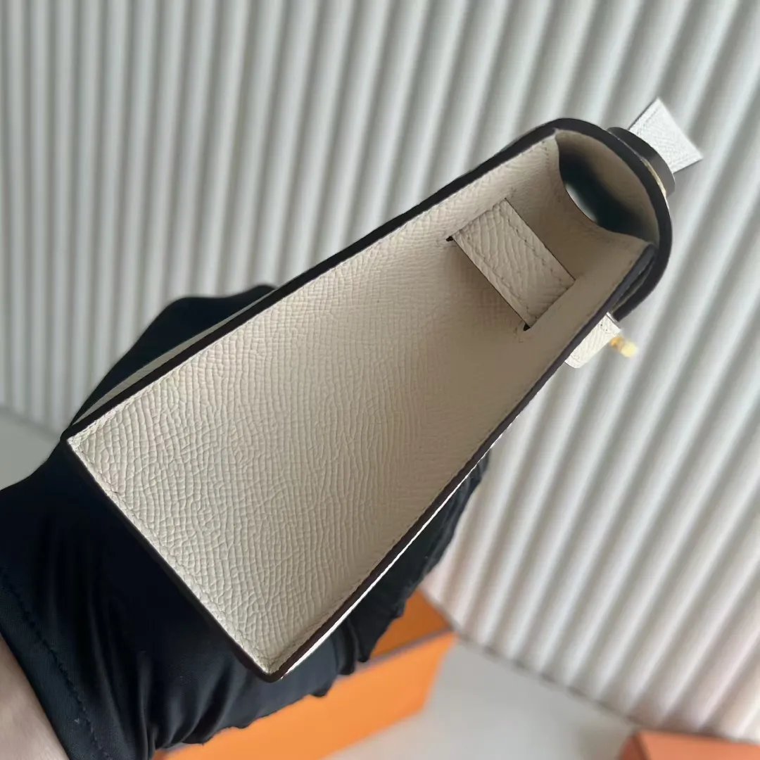 Kelly Pochette 22