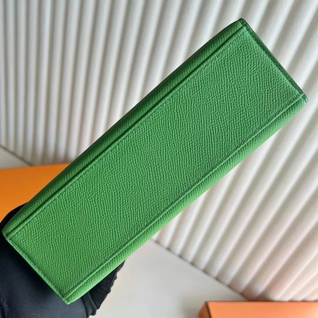 Kelly Pochette 22