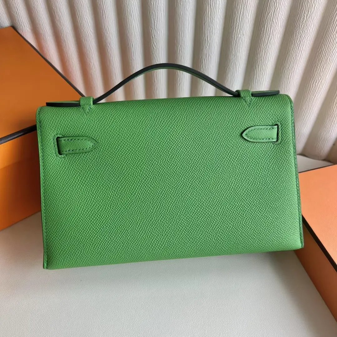 Kelly Pochette 22