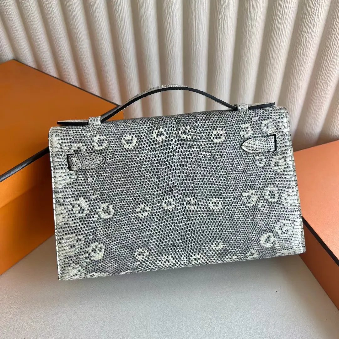 Kelly Pochette 22