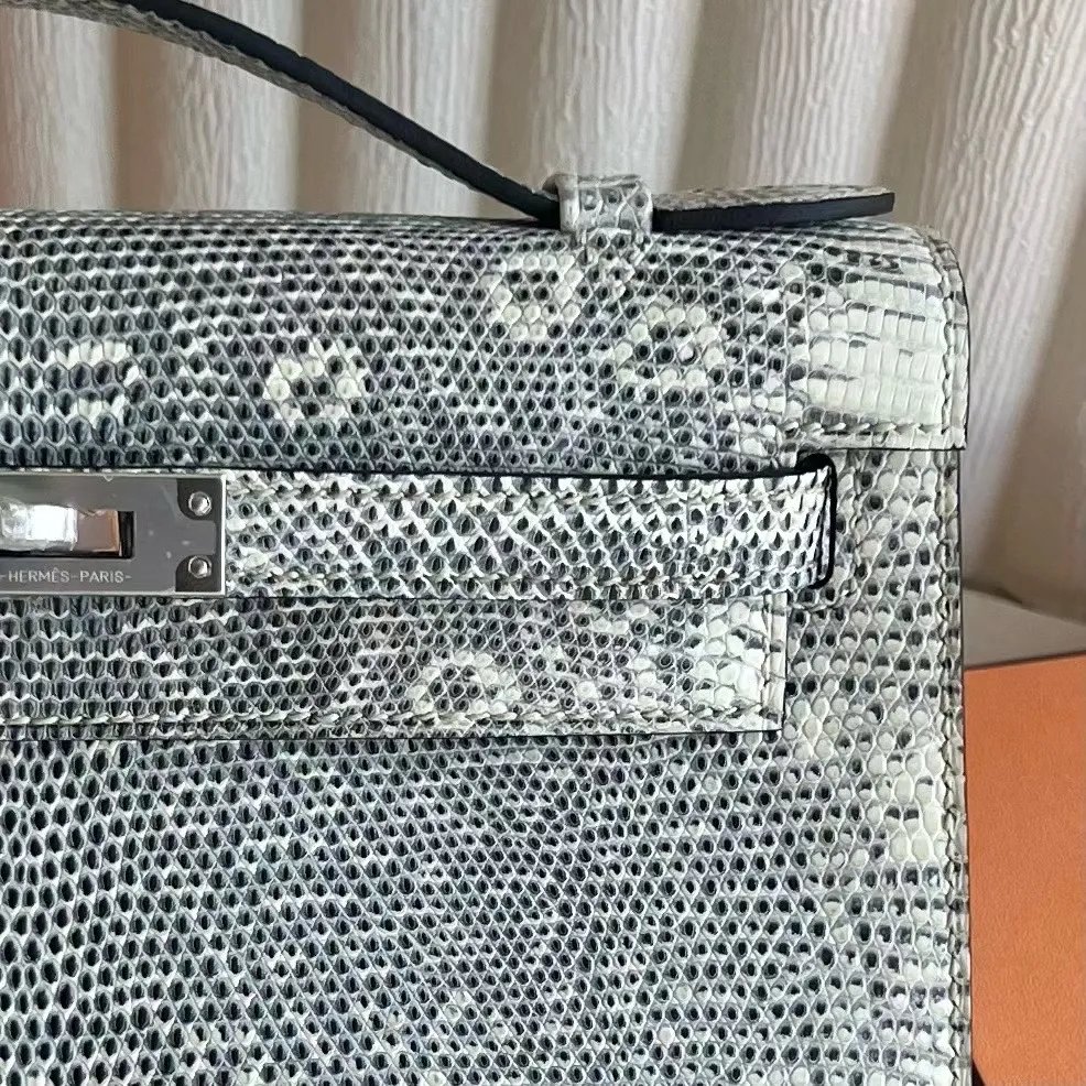 Kelly Pochette 22