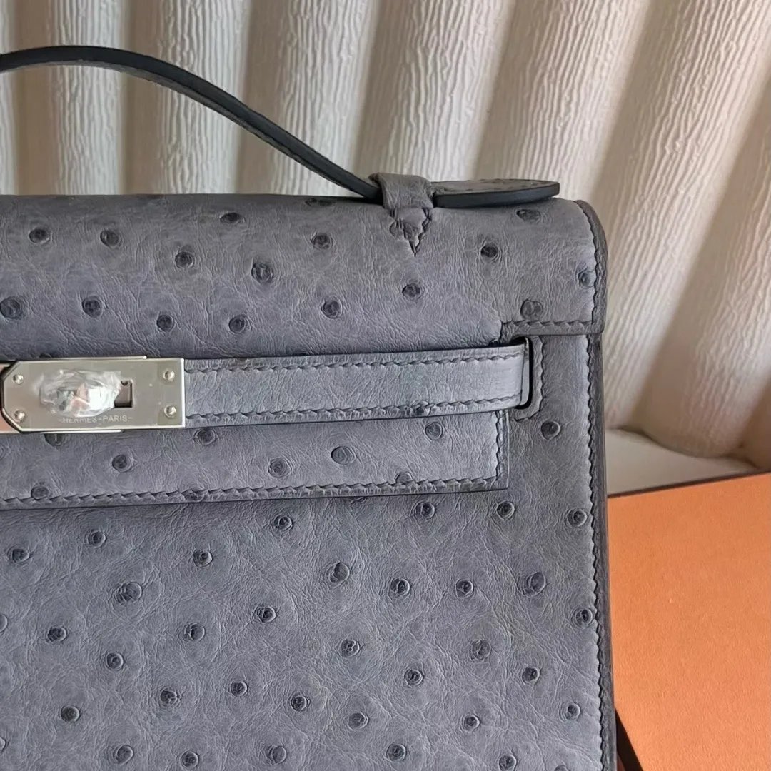 Kelly Pochette 22