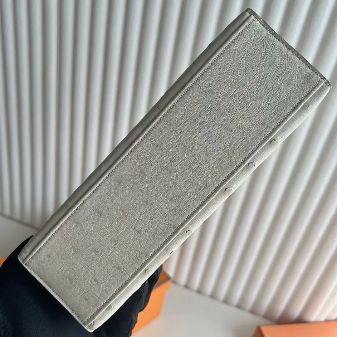 Kelly Pochette 22