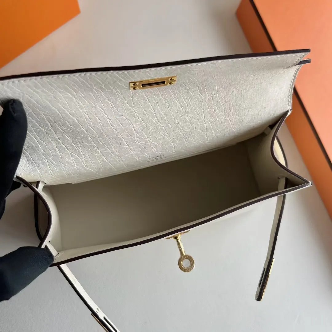 Kelly Pochette 22