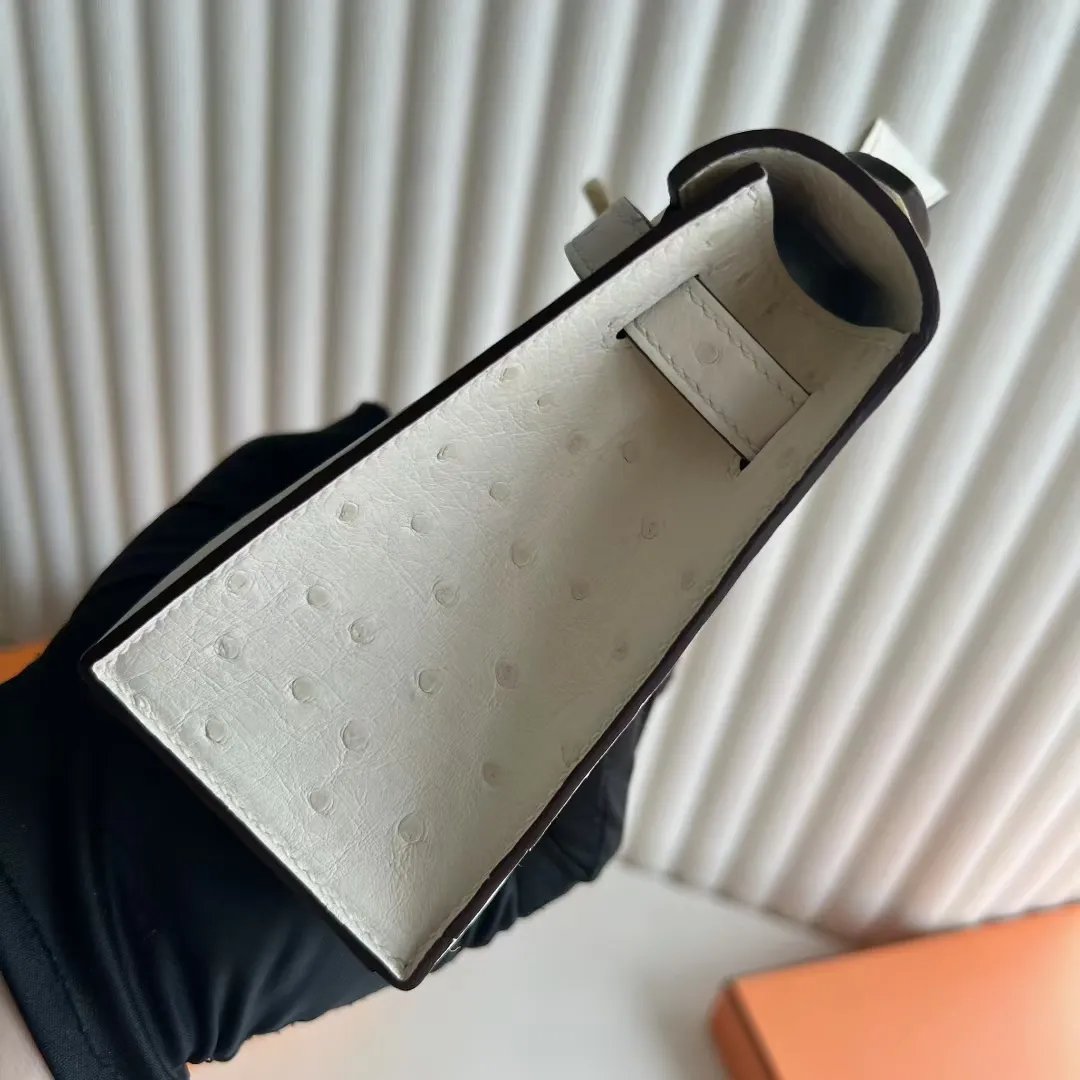 Kelly Pochette 22