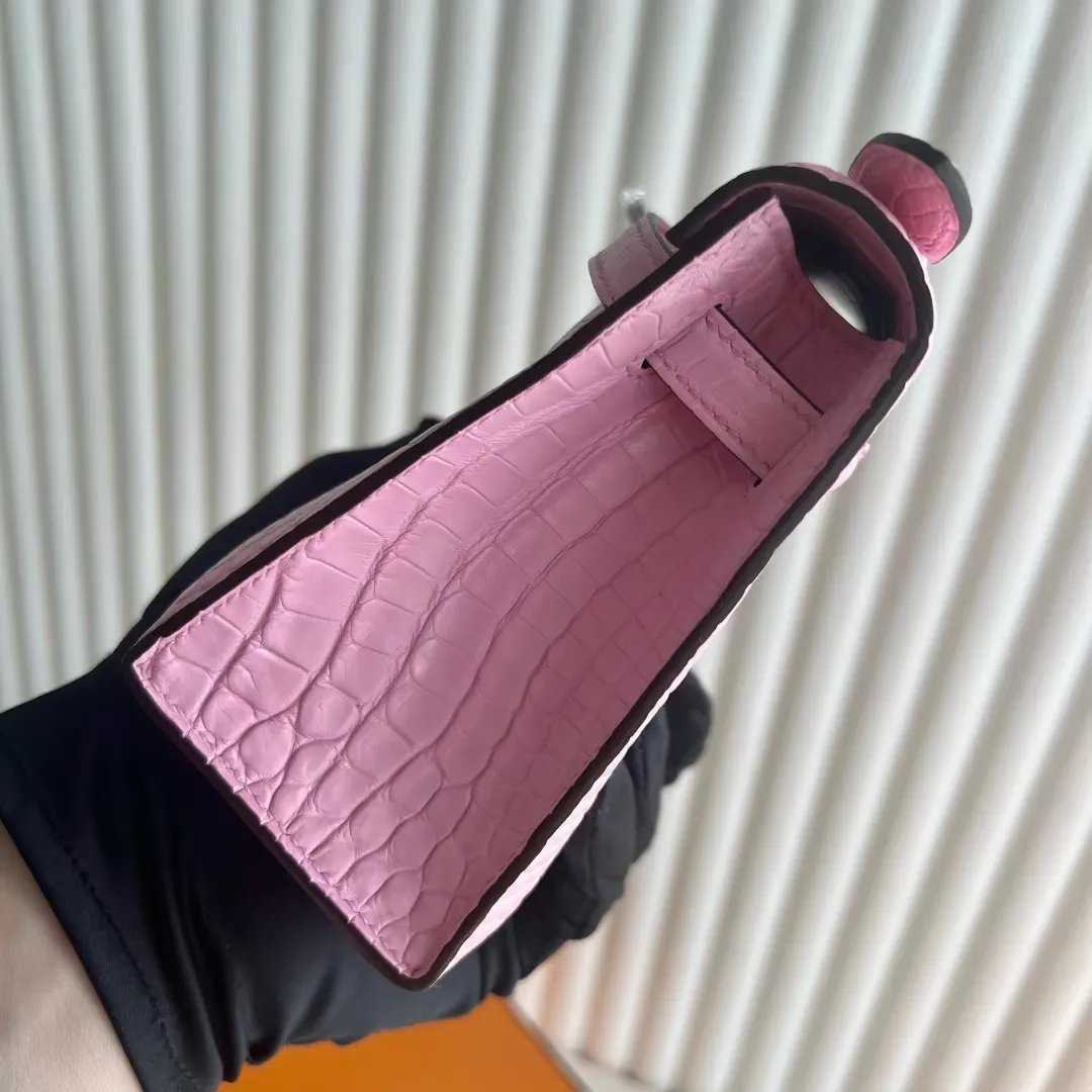 Kelly Pochette 22
