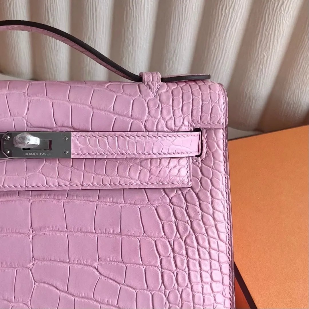 Kelly Pochette 22