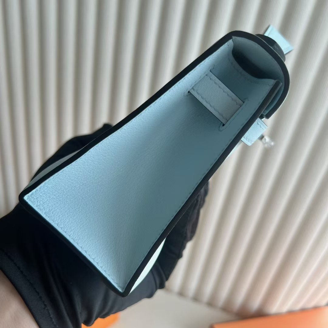 Kelly Pochette 22