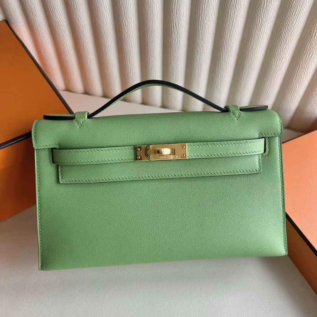Kelly Pochette 22