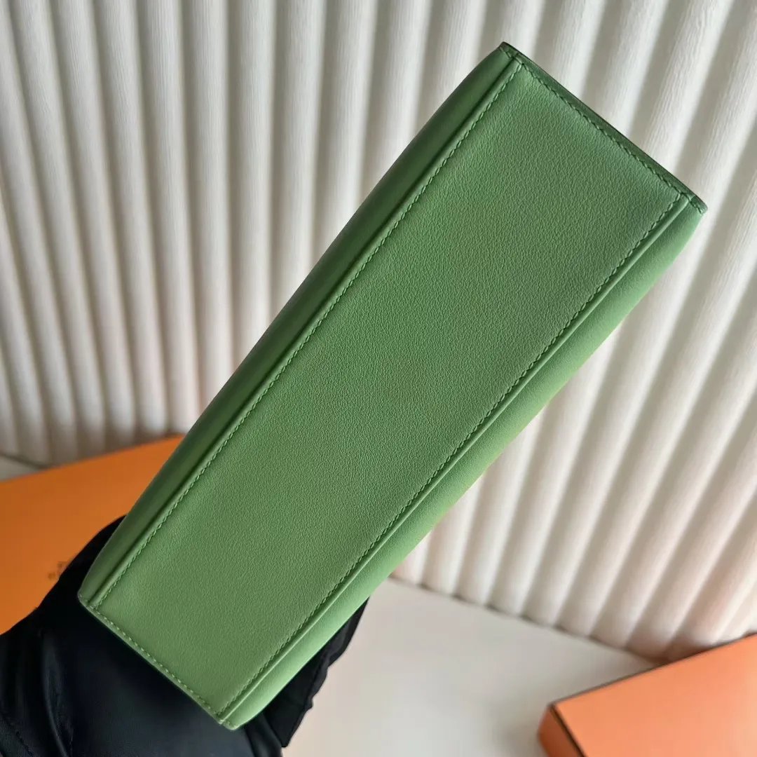 Kelly Pochette 22