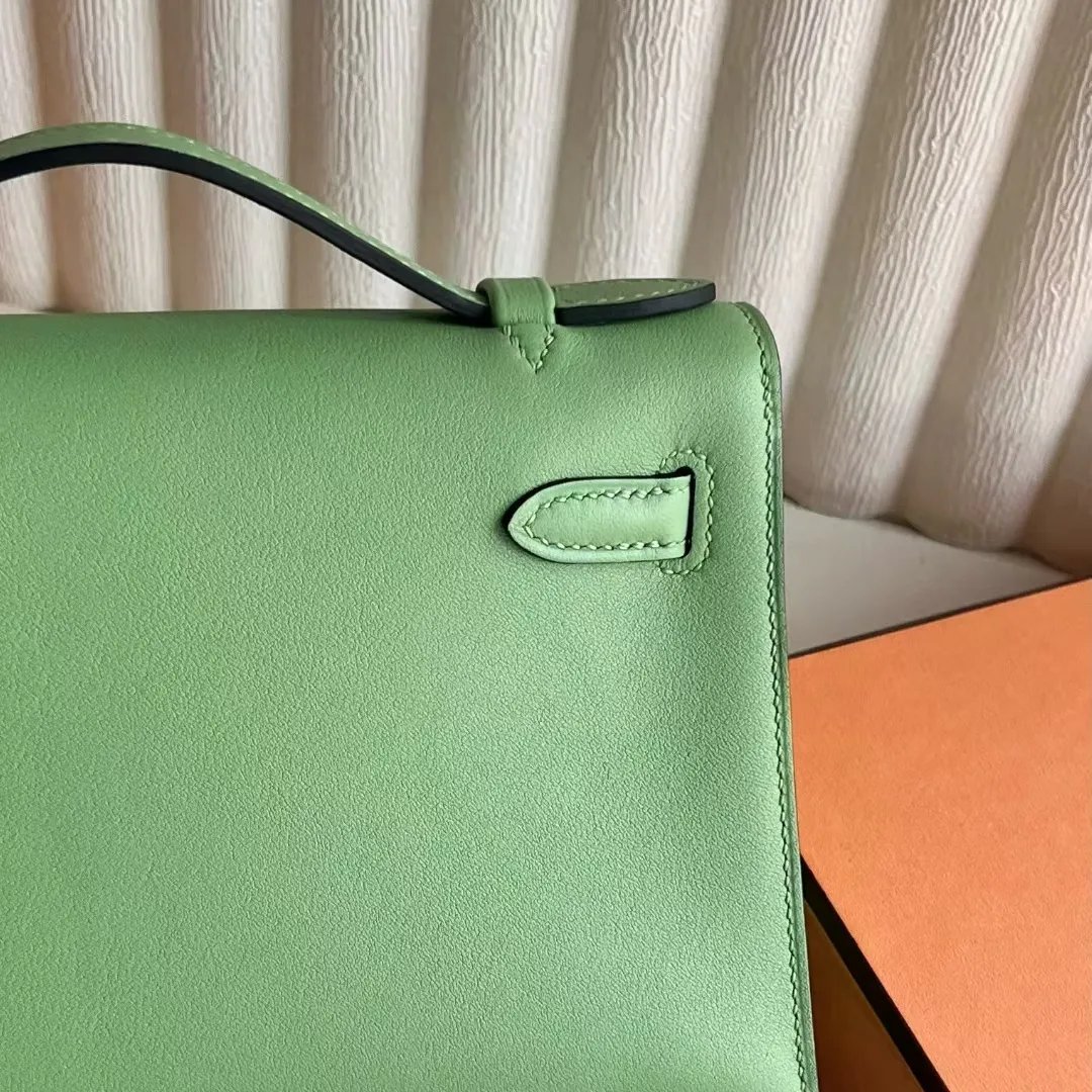 Kelly Pochette 22