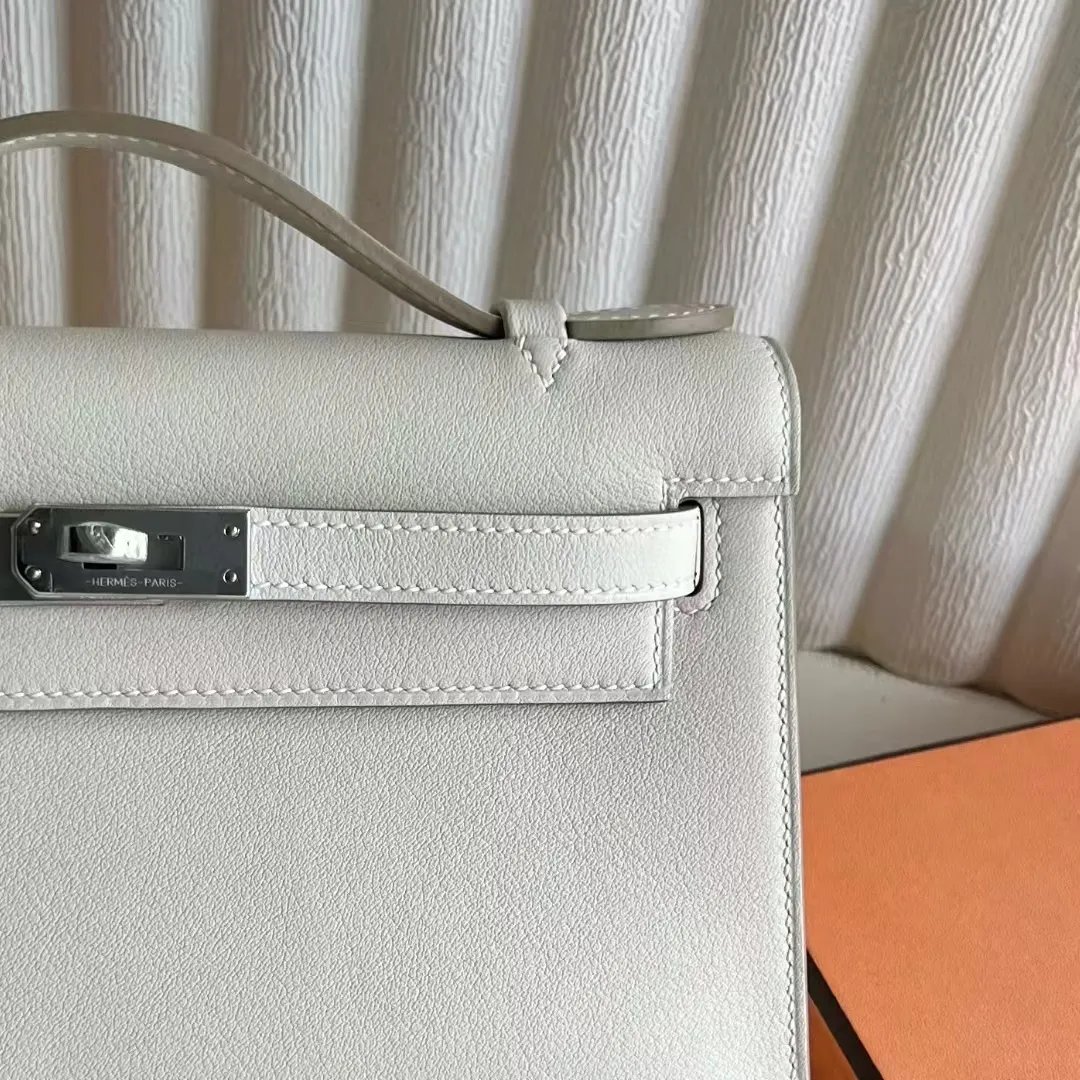 Kelly Pochette 22