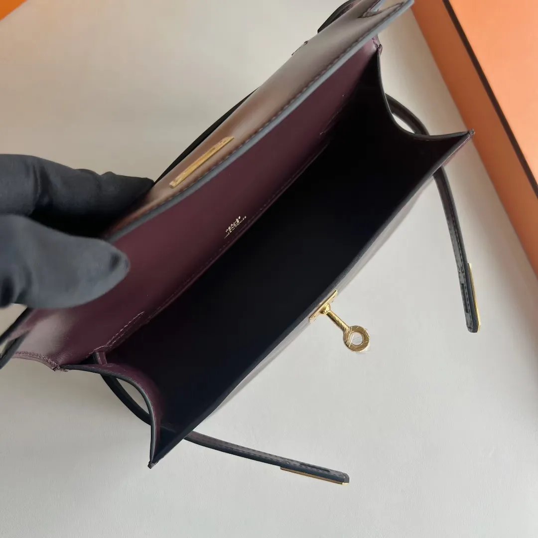 Kelly Pochette 22