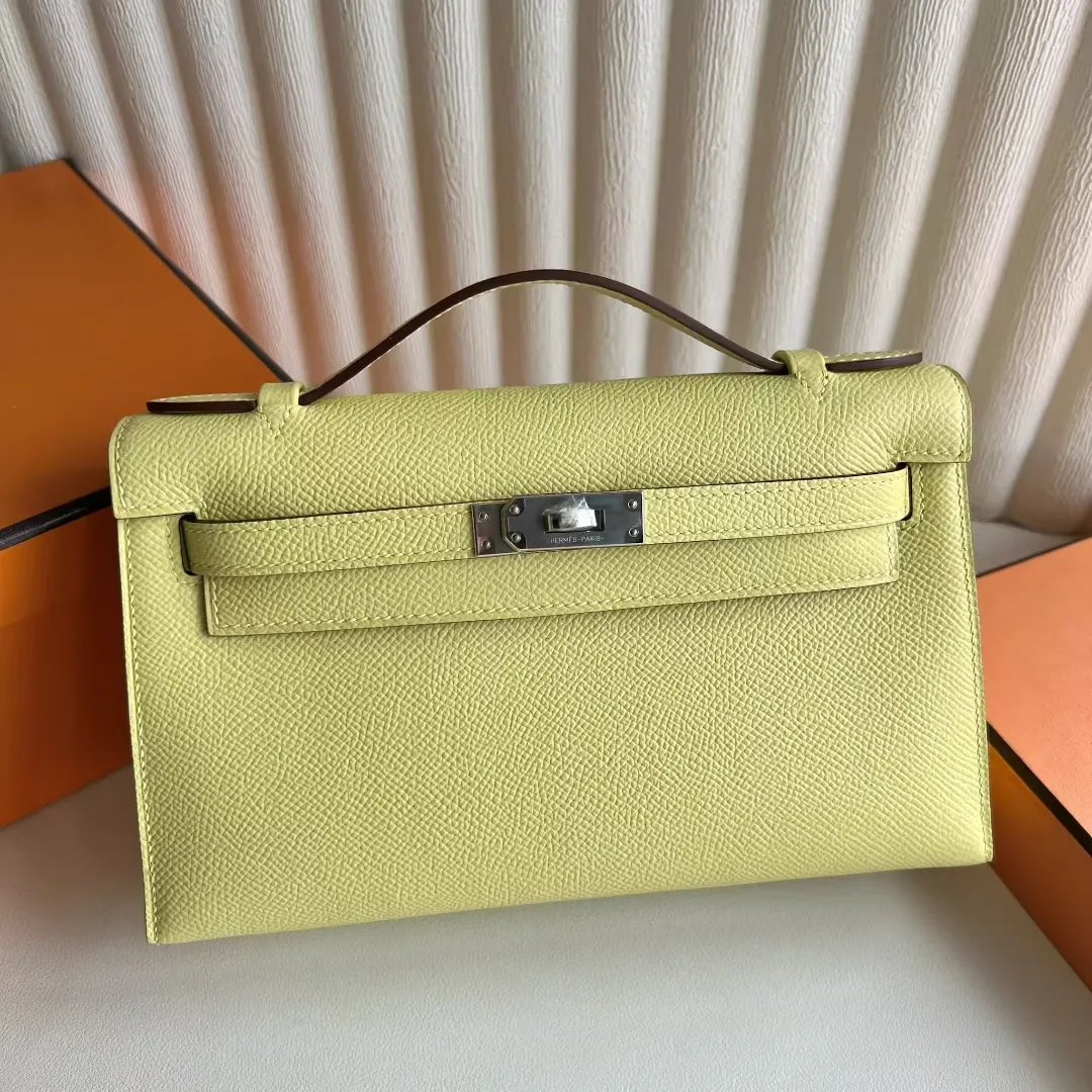 Kelly Pochette 22