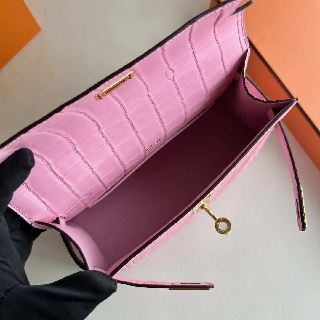 Kelly Pochette 22