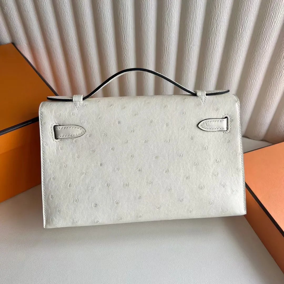 Kelly Pochette 22