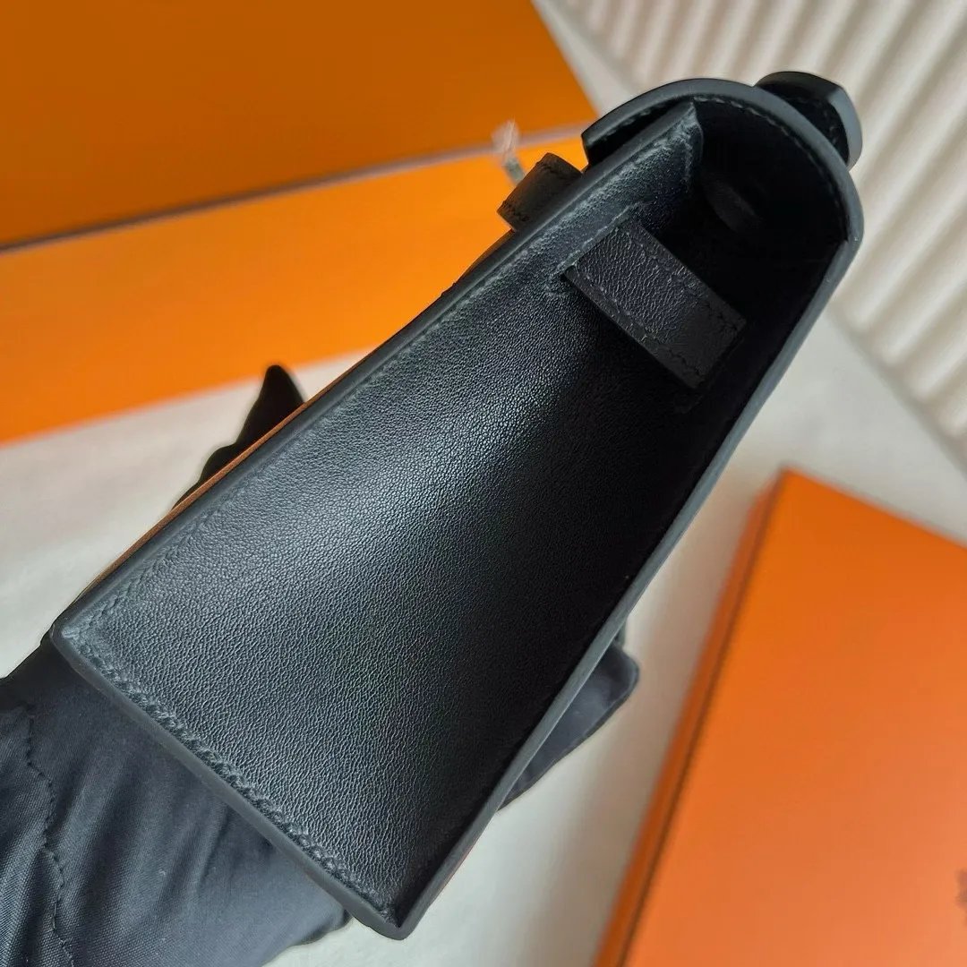 Kelly Pochette 22