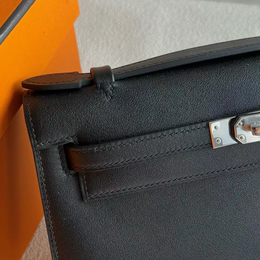 Kelly Pochette 22