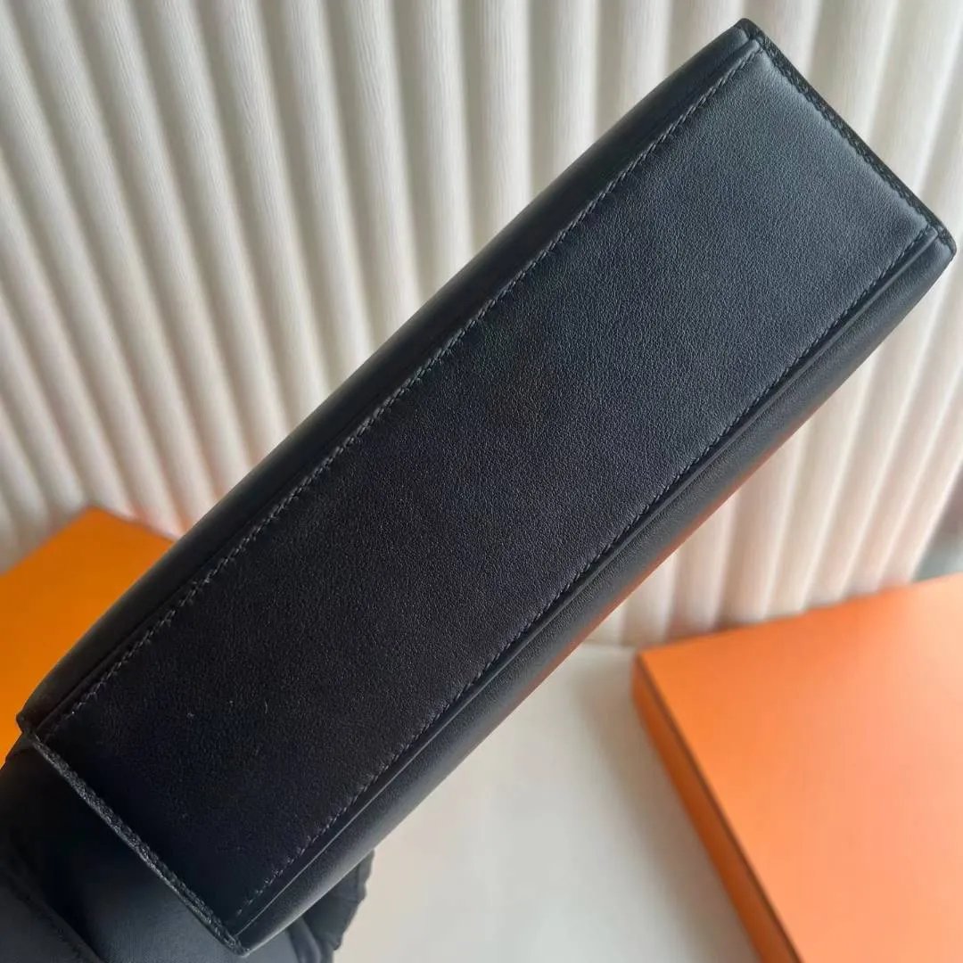 Kelly Pochette 22