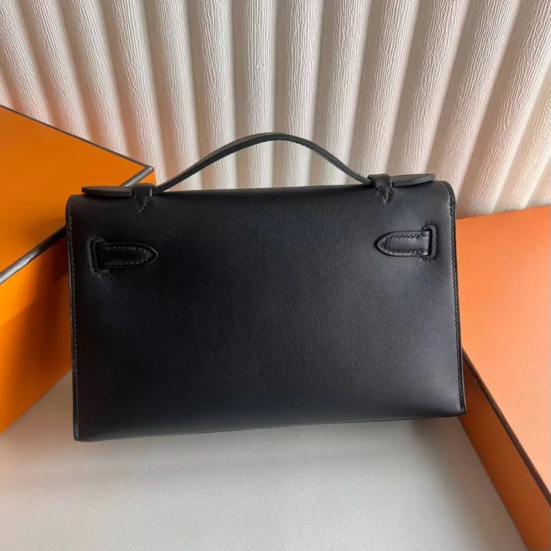 Kelly Pochette 22