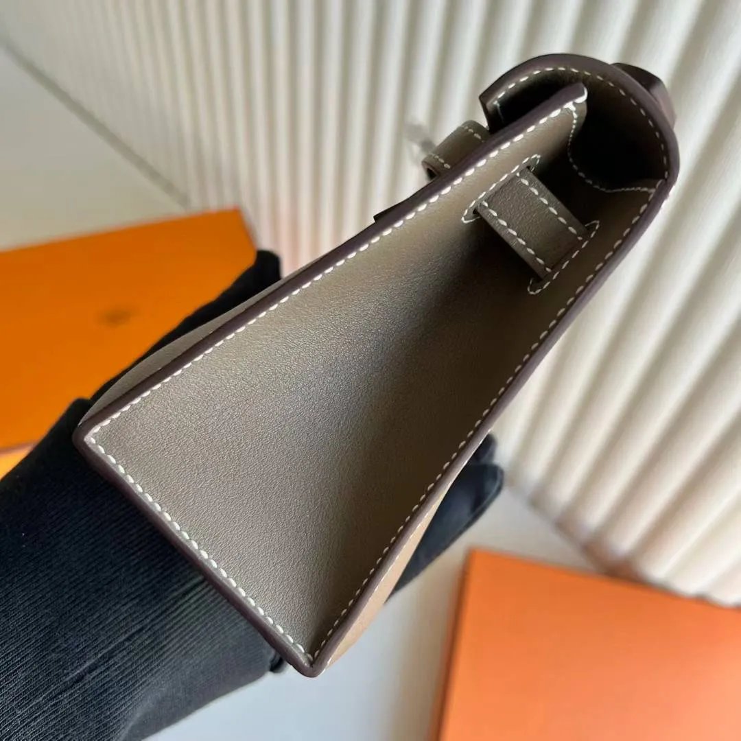 Kelly Pochette 22