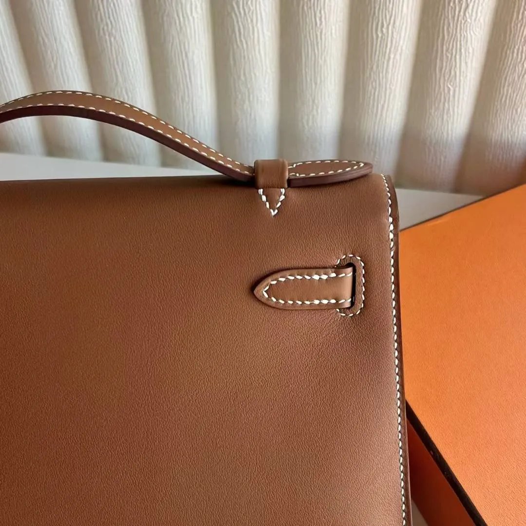 Kelly Pochette 22