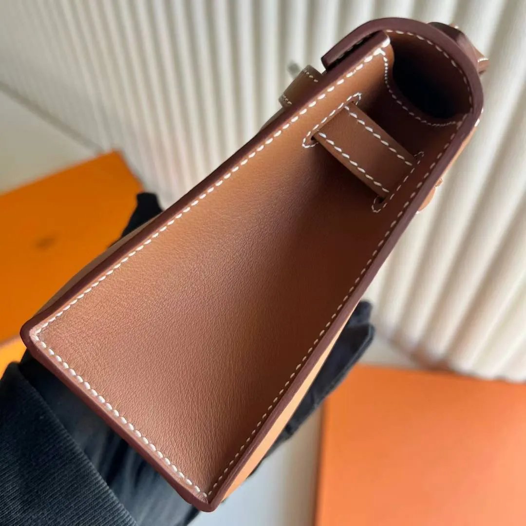 Kelly Pochette 22