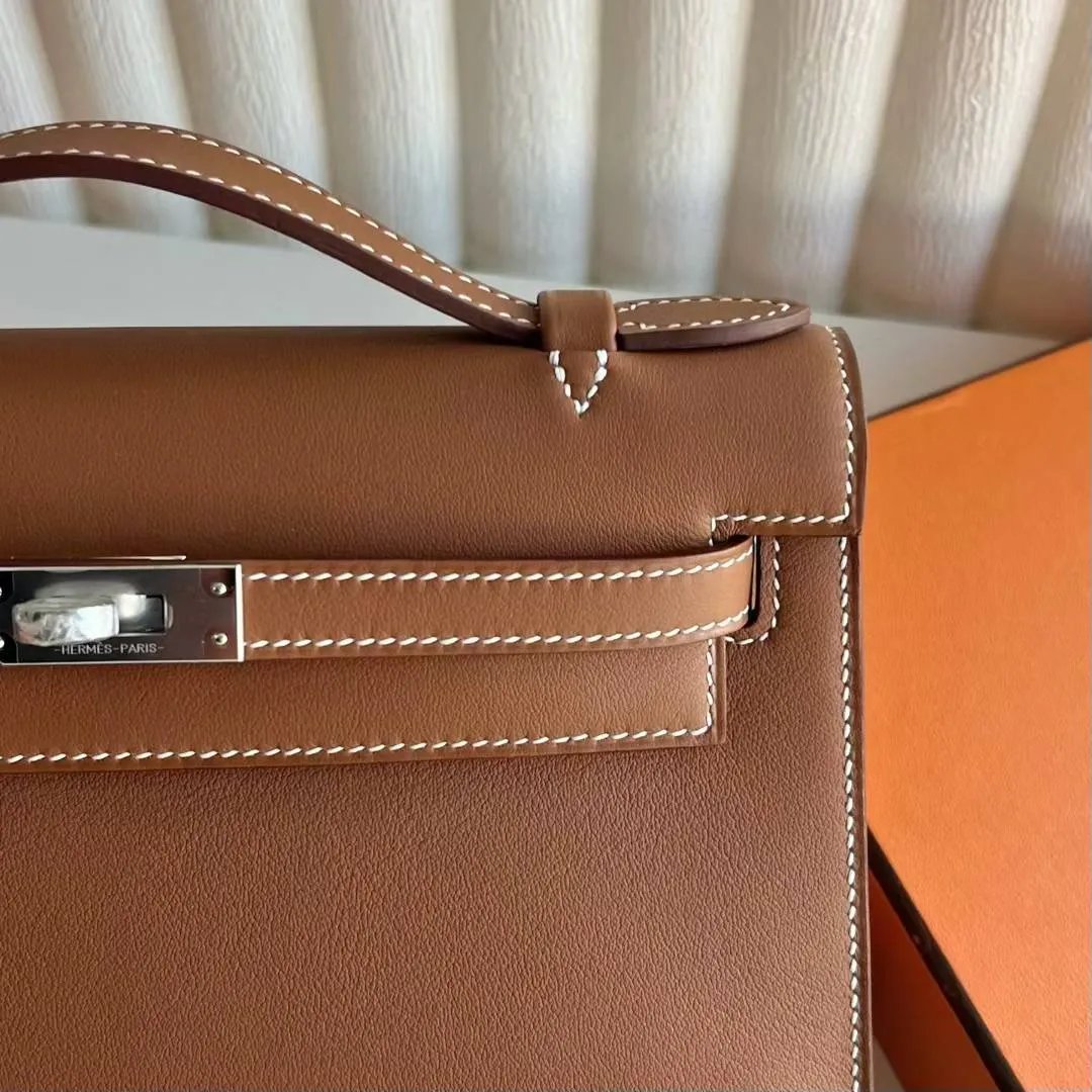 Kelly Pochette 22