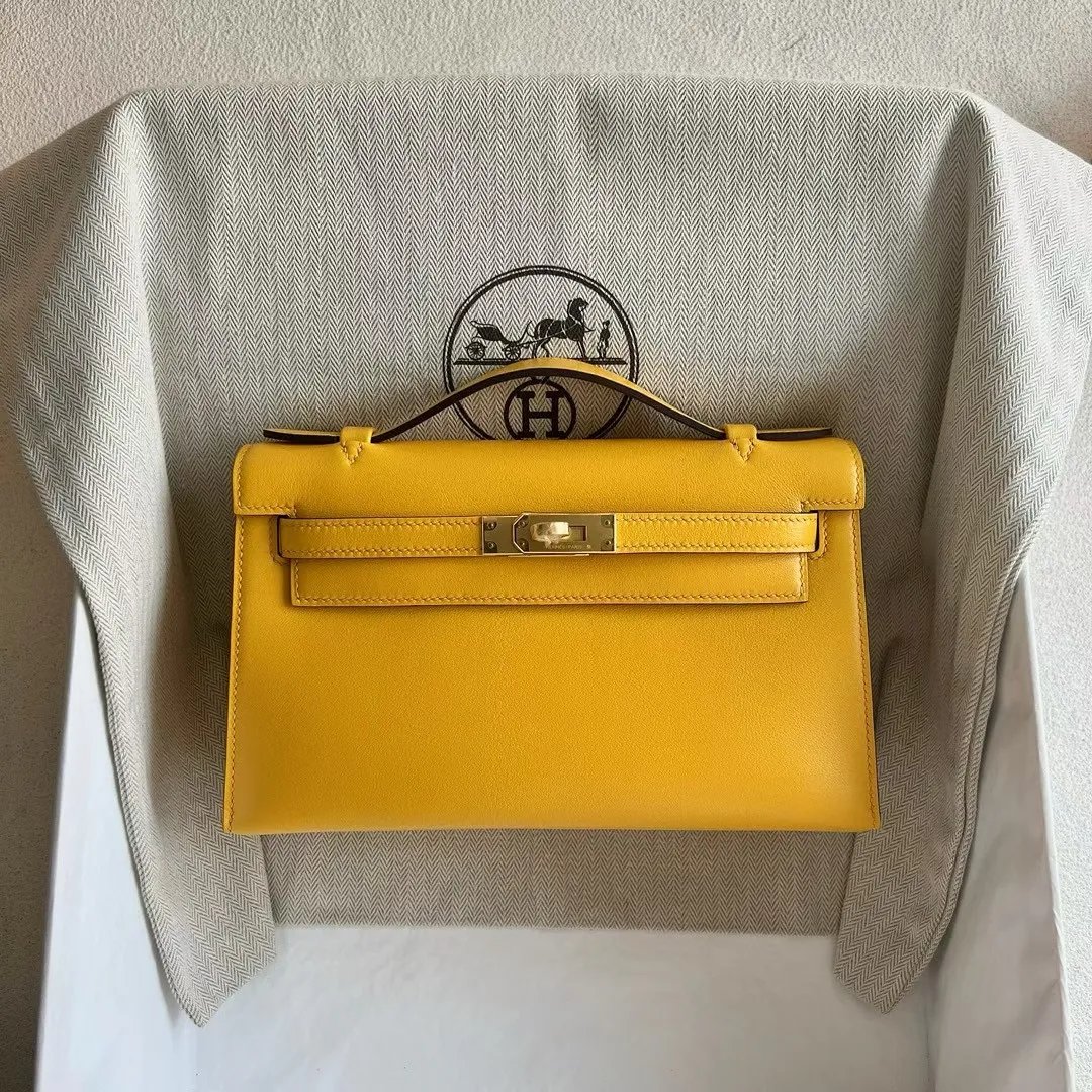 Kelly Pochette 22