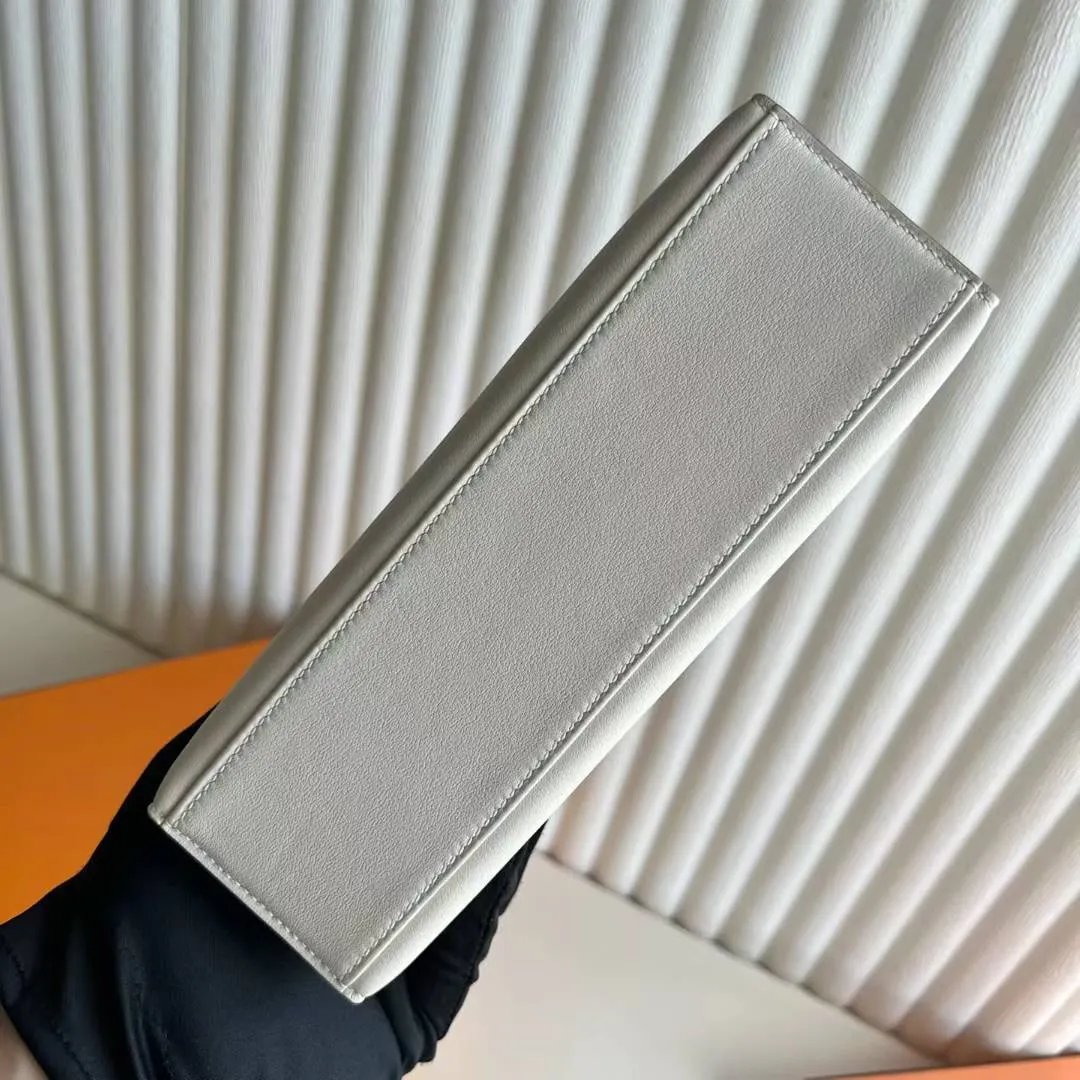 Kelly Pochette 22