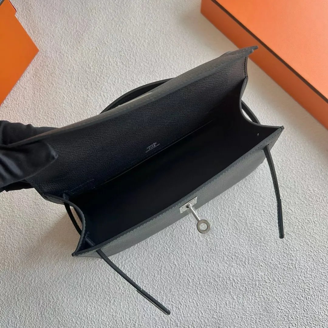 Kelly Pochette 22