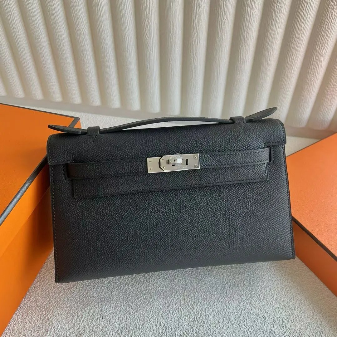 Kelly Pochette 22