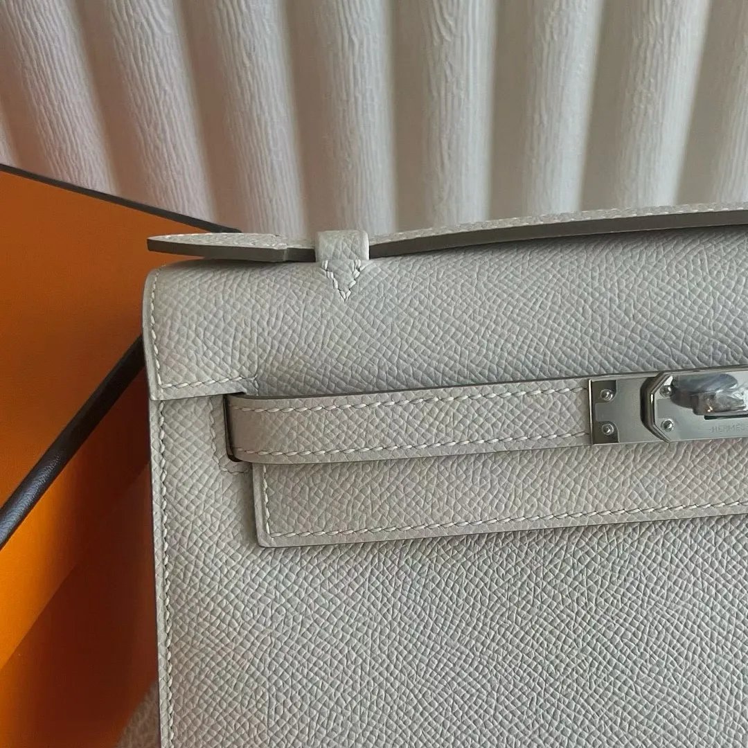 Kelly Pochette 22