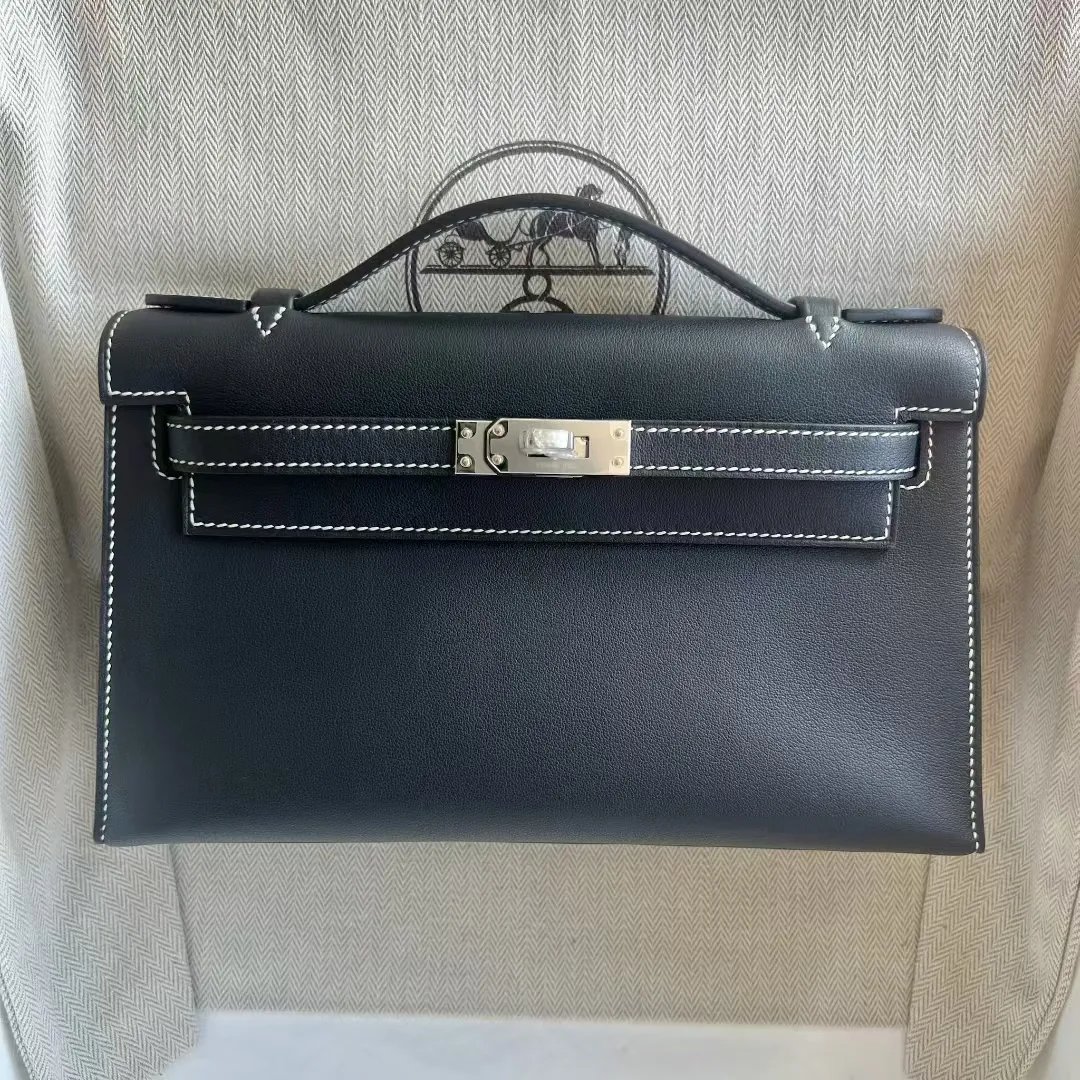 Kelly Pochette 22