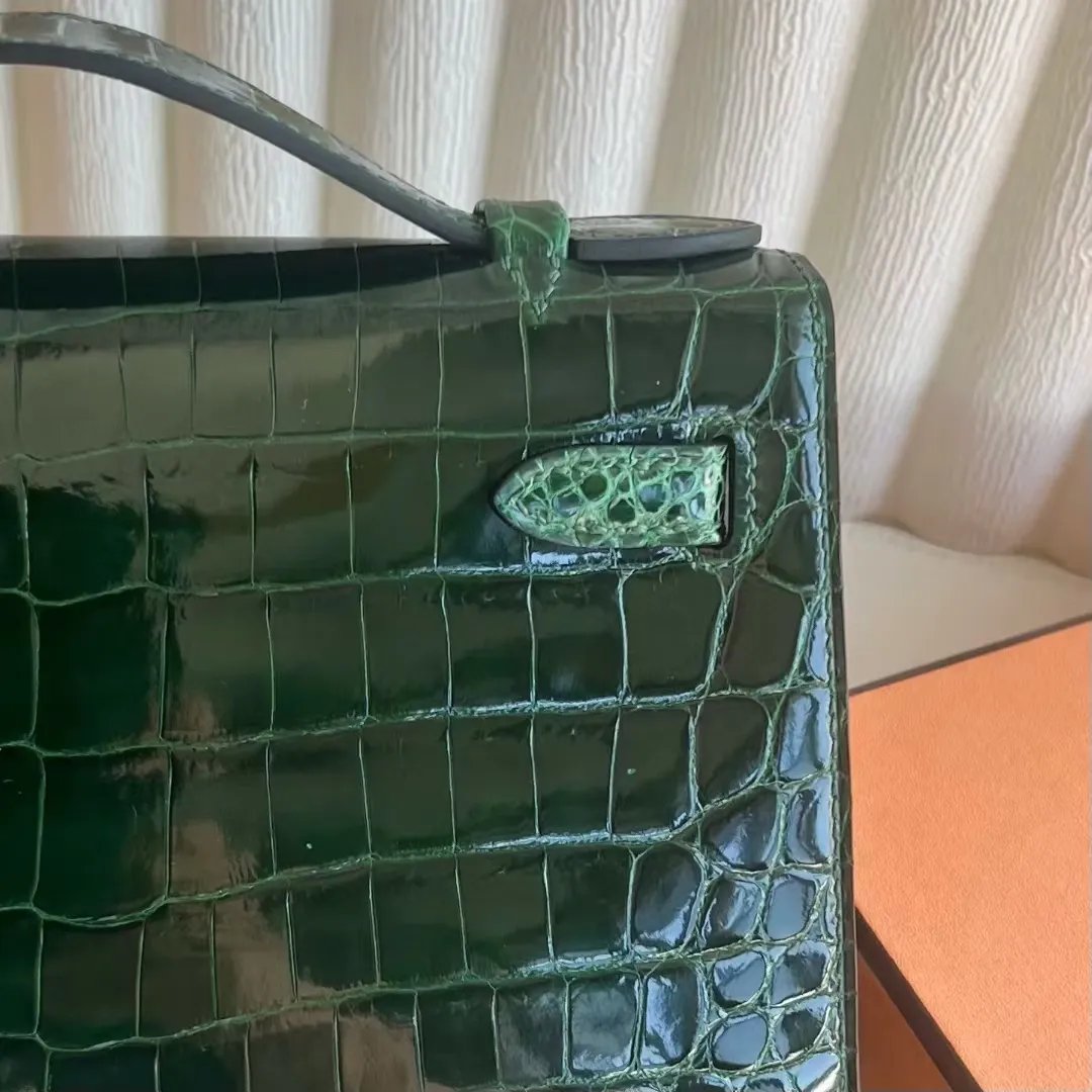 Kelly Pochette 22